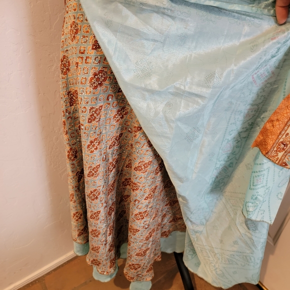 Brand New Sustainably Designed Boho Silk Reversible Wrap Skirt Dress - Picture 8 of 9